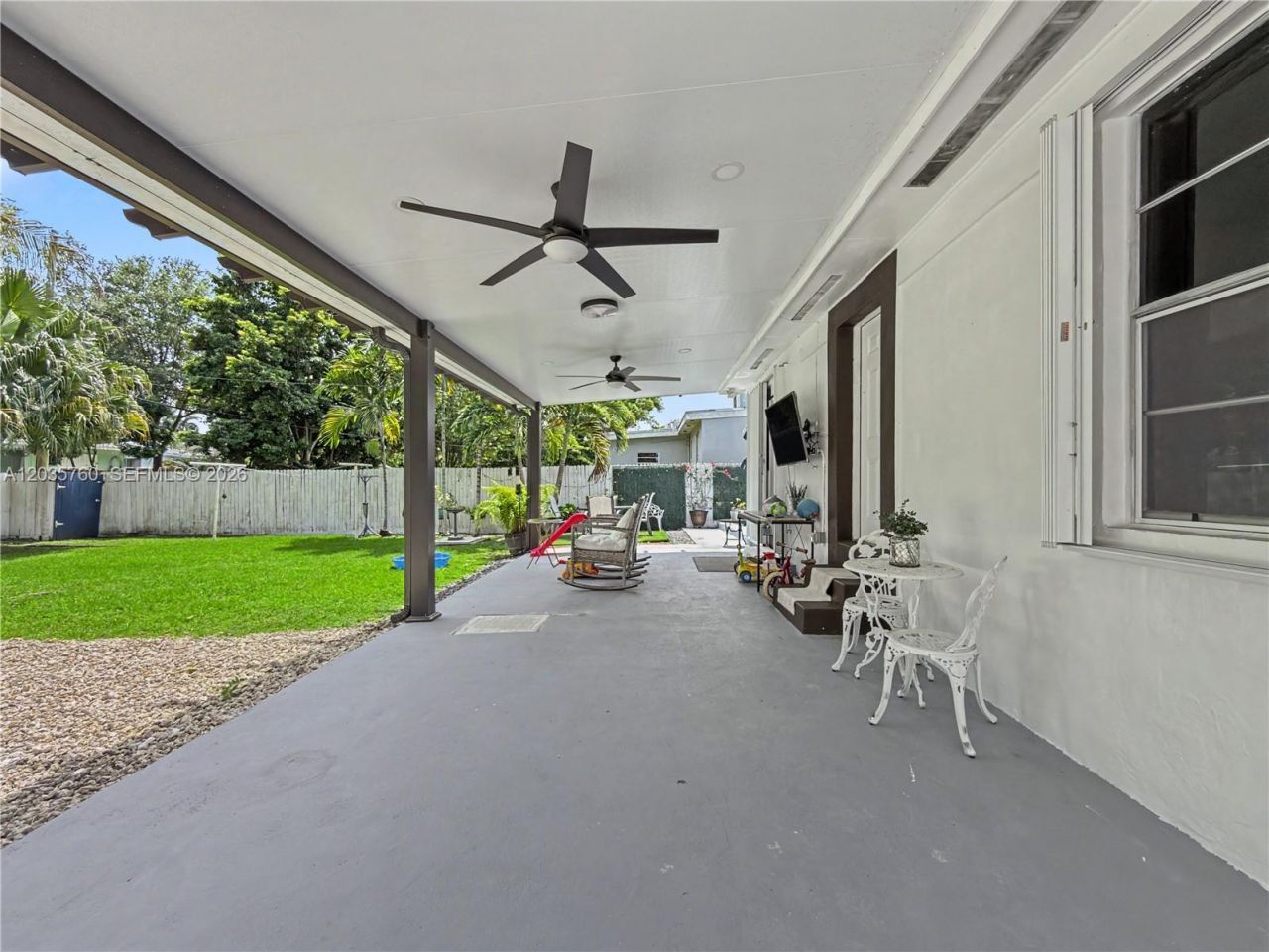 960 NE 146th St , North Miami, FL 33161 Photo