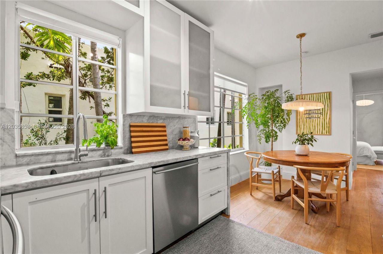1570 Meridian Ave, Unit 8, Miami Beach, FL 33139 Photo