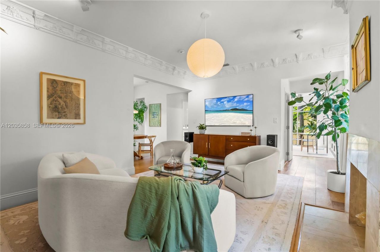 1570 Meridian Ave, Unit 8, Miami Beach, FL 33139 Photo