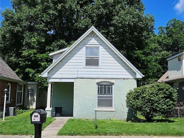 135 S Park Street , Cape Girardeau, MO 63703