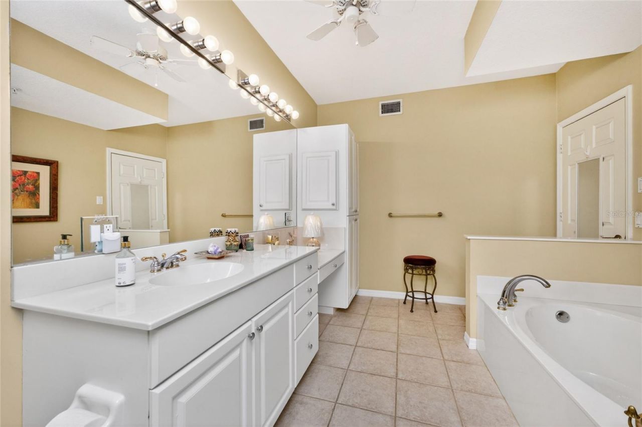 200 Harbor Walk Drive , Unit 233, Punta Gorda, FL 33950 Photo