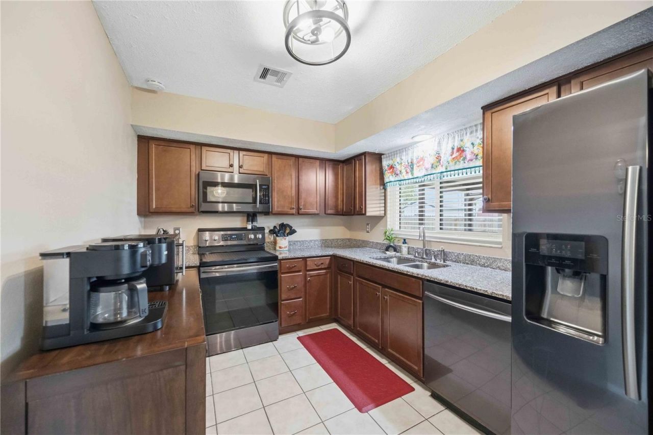 10068 Amelia Avenue , Englewood, FL 34224 Photo
