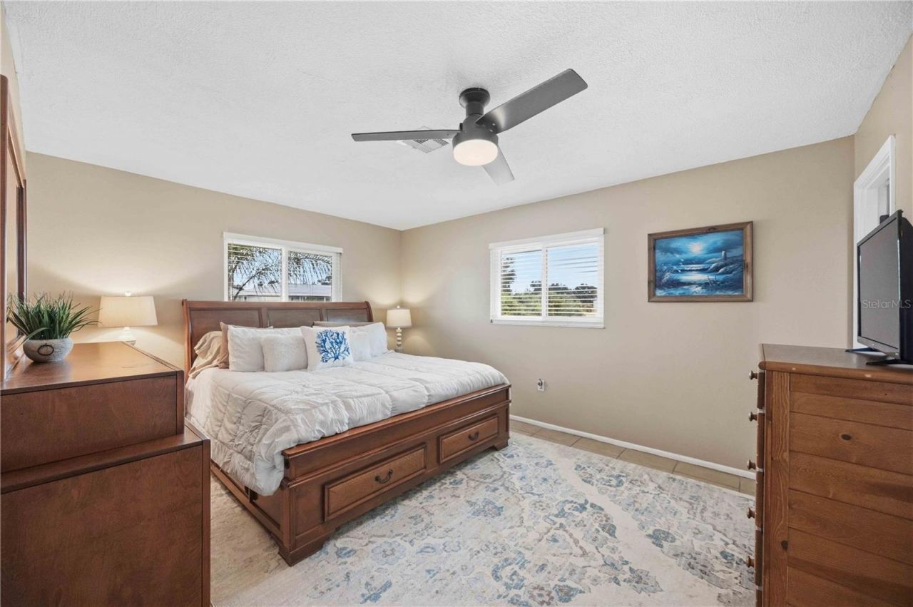 10068 Amelia Avenue , Englewood, FL 34224 Photo