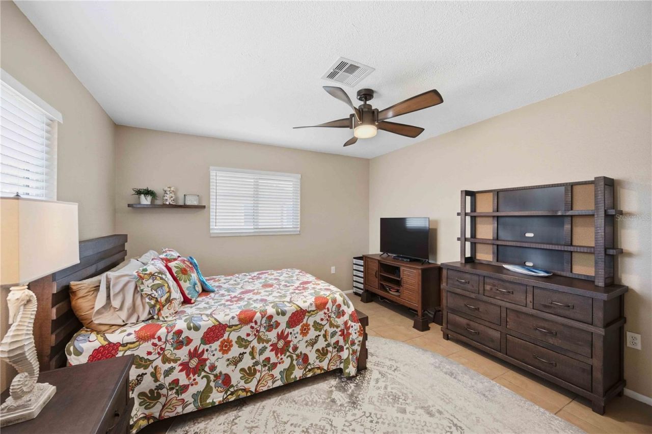 10068 Amelia Avenue , Englewood, FL 34224 Photo