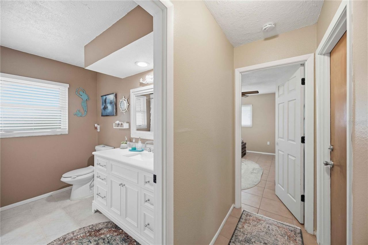 10068 Amelia Avenue , Englewood, FL 34224 Photo