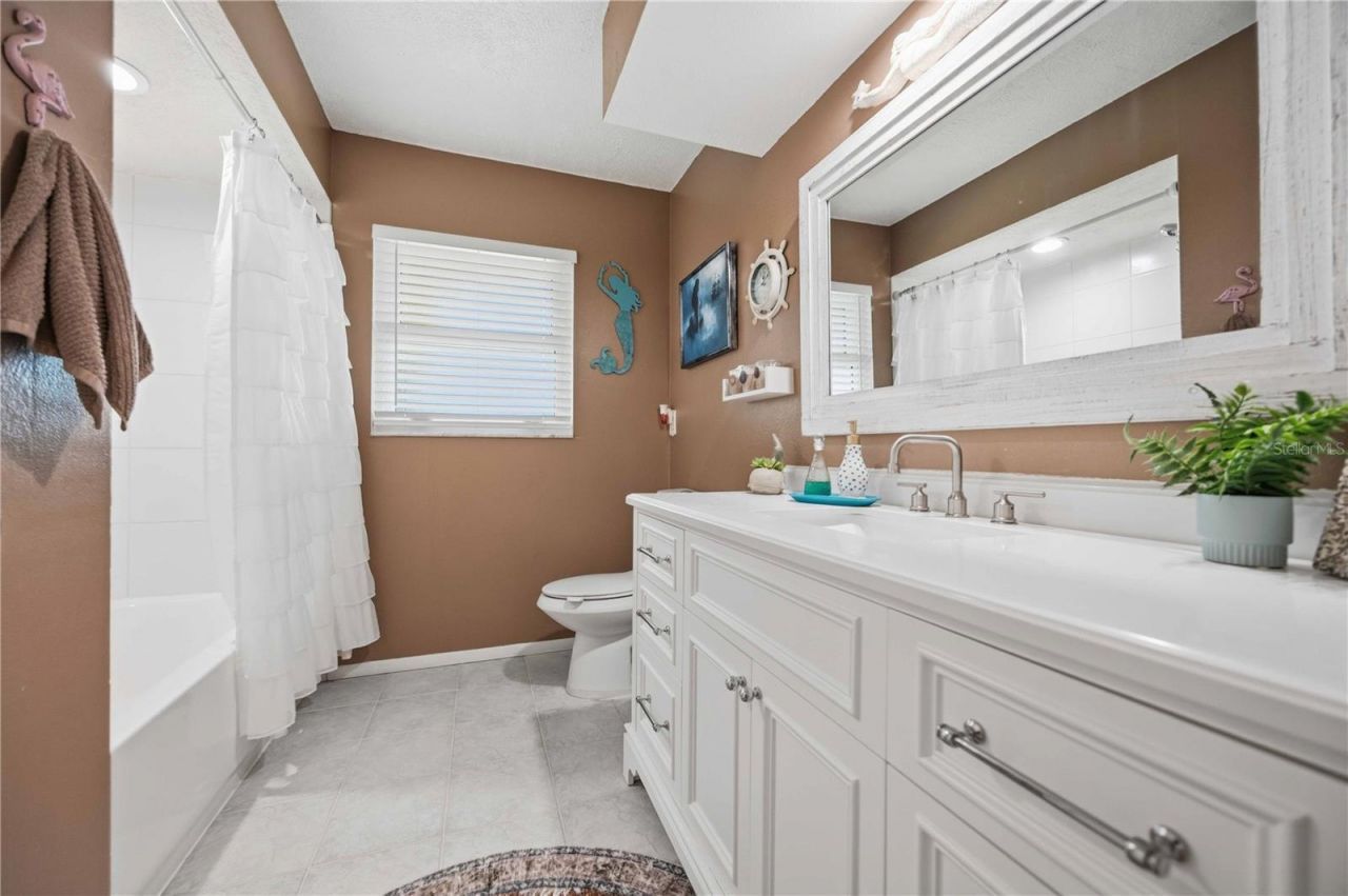 10068 Amelia Avenue , Englewood, FL 34224 Photo