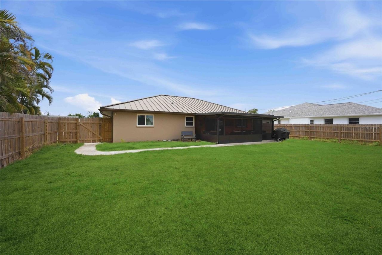 10068 Amelia Avenue , Englewood, FL 34224 Photo