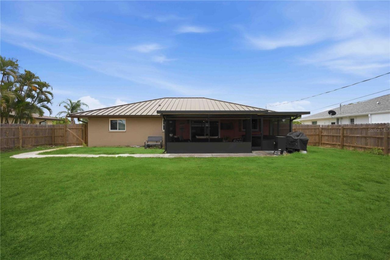 10068 Amelia Avenue , Englewood, FL 34224 Photo