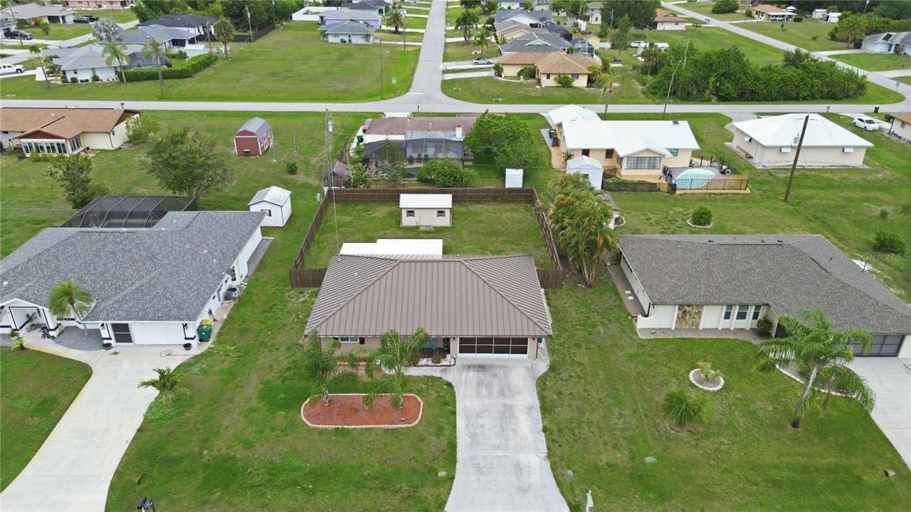 10068 Amelia Avenue , Englewood, FL 34224 Photo