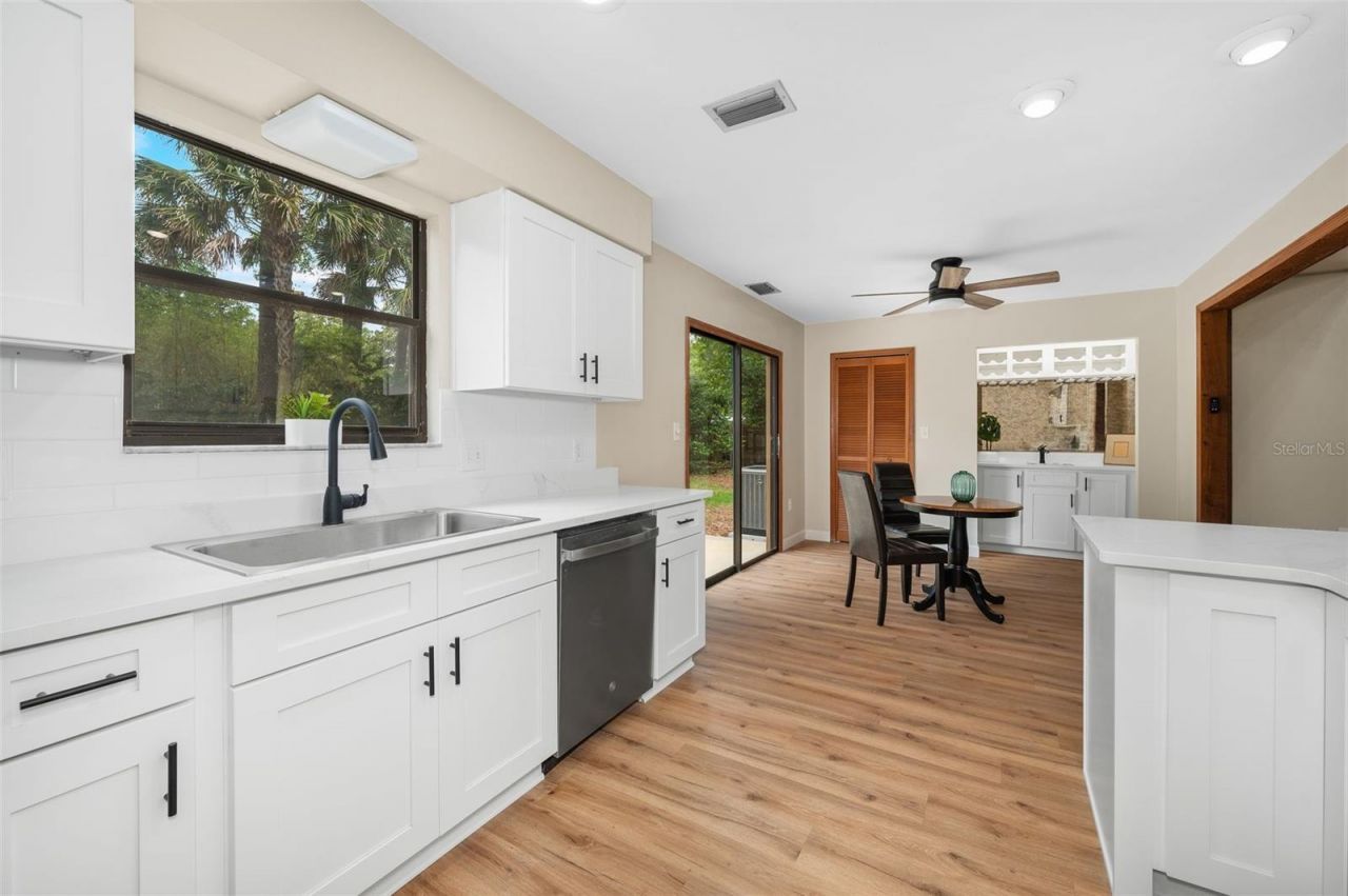 4216 NW 65th Terrace , Gainesville, FL 32606 Photo