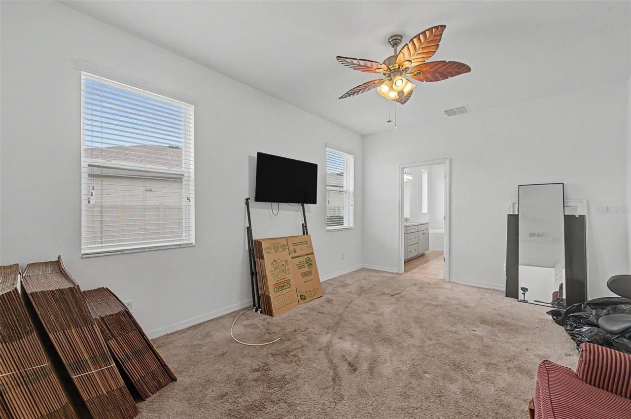 19462 Rosemoor Avenue , Lutz, FL 33558 Photo