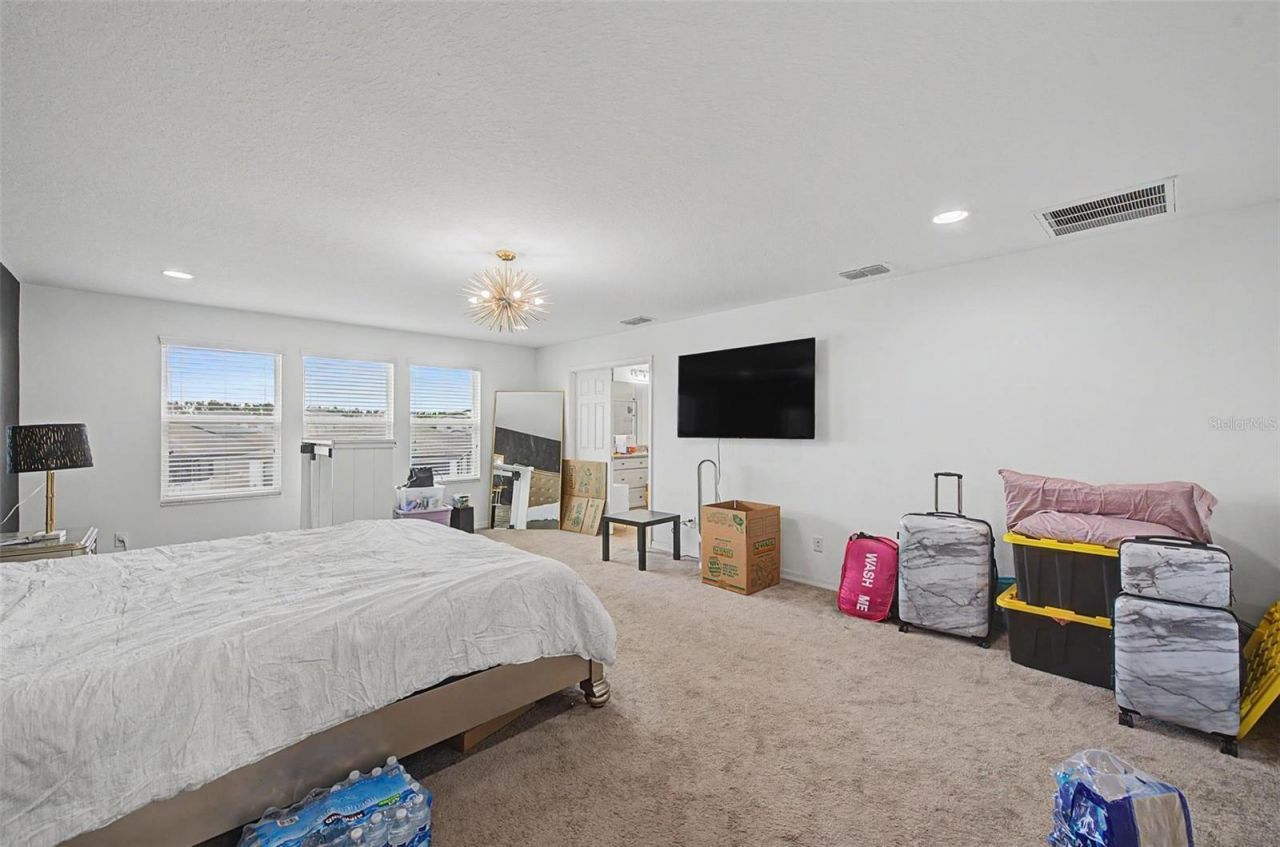 19462 Rosemoor Avenue , Lutz, FL 33558 Photo