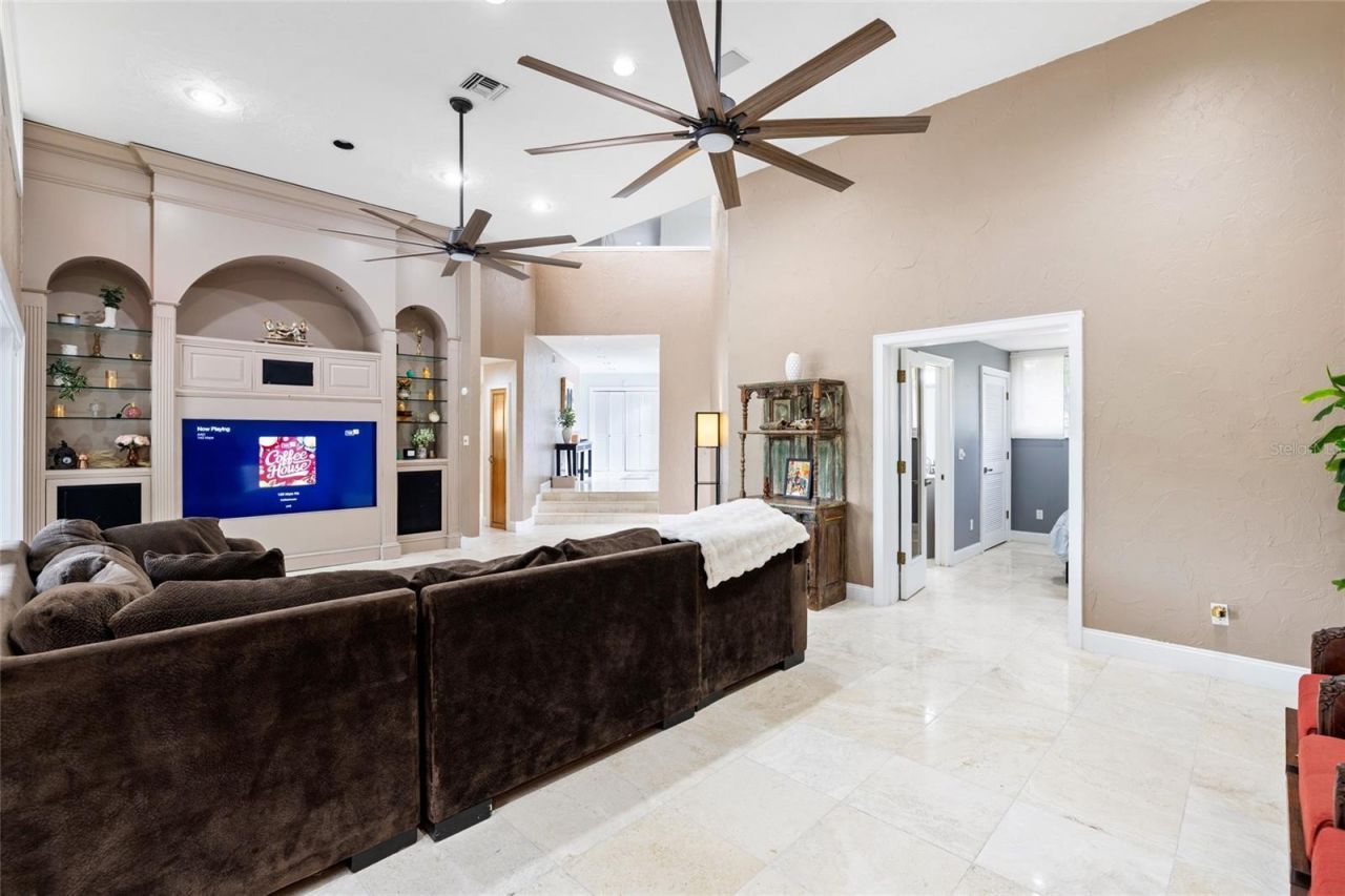 410 Montrose Avenue , Temple Terrace, FL 33617 Photo