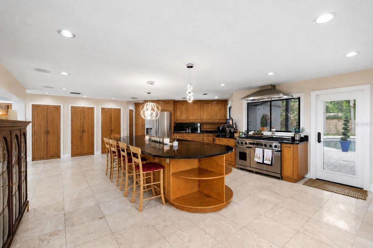 410 Montrose Avenue , Temple Terrace, FL 33617 Photo