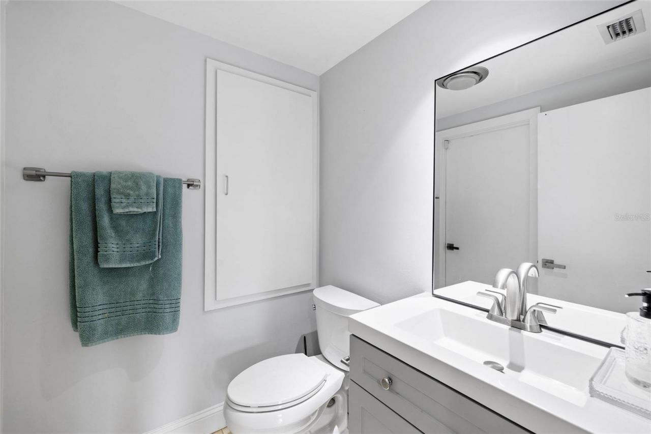 410 Montrose Avenue , Temple Terrace, FL 33617 Photo