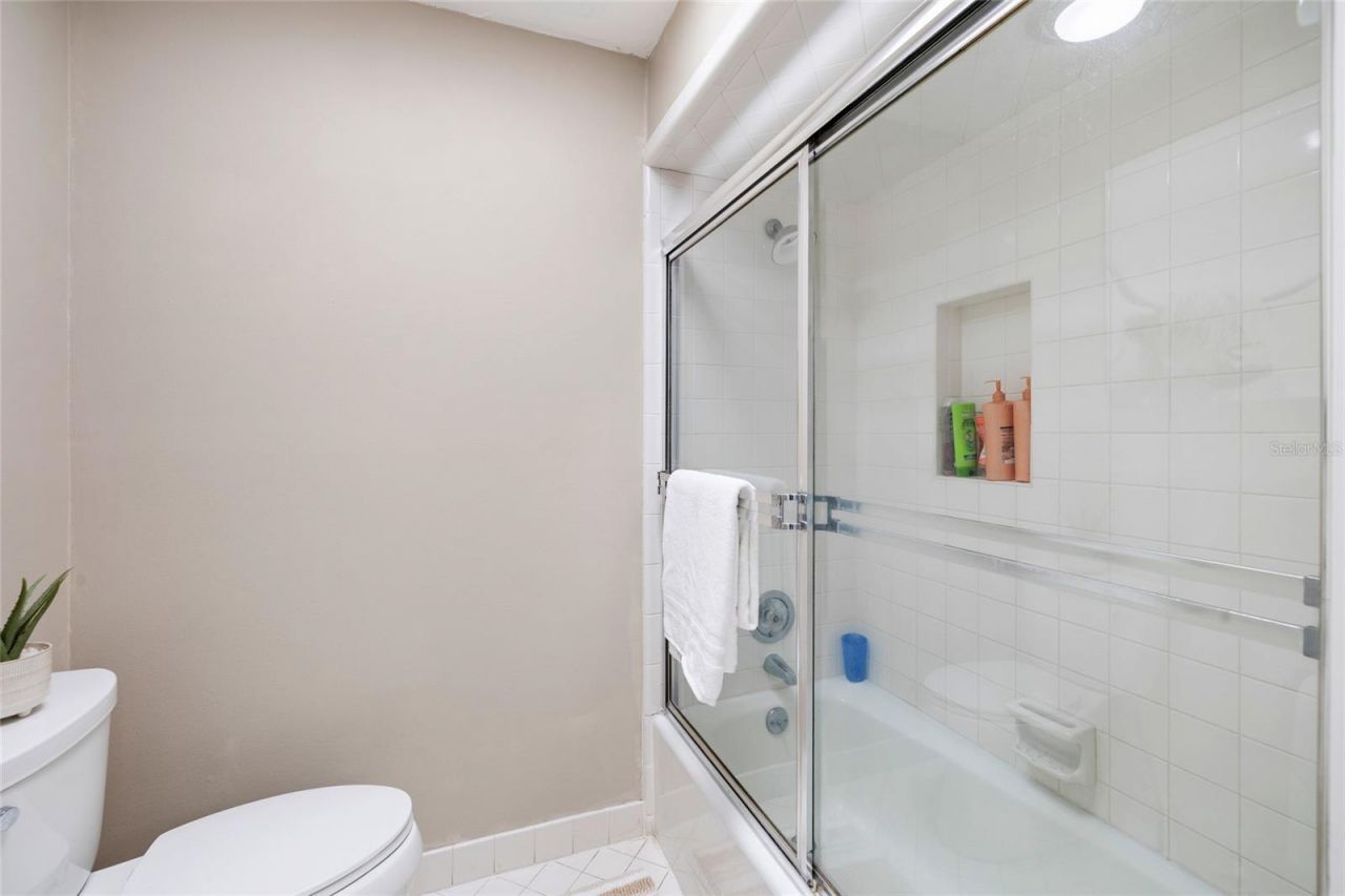 410 Montrose Avenue , Temple Terrace, FL 33617 Photo