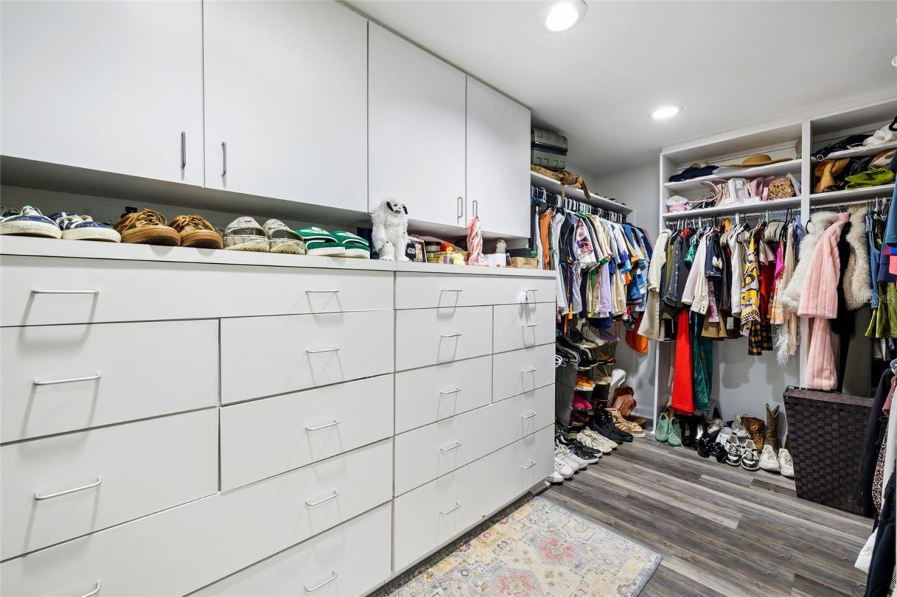 410 Montrose Avenue , Temple Terrace, FL 33617 Photo