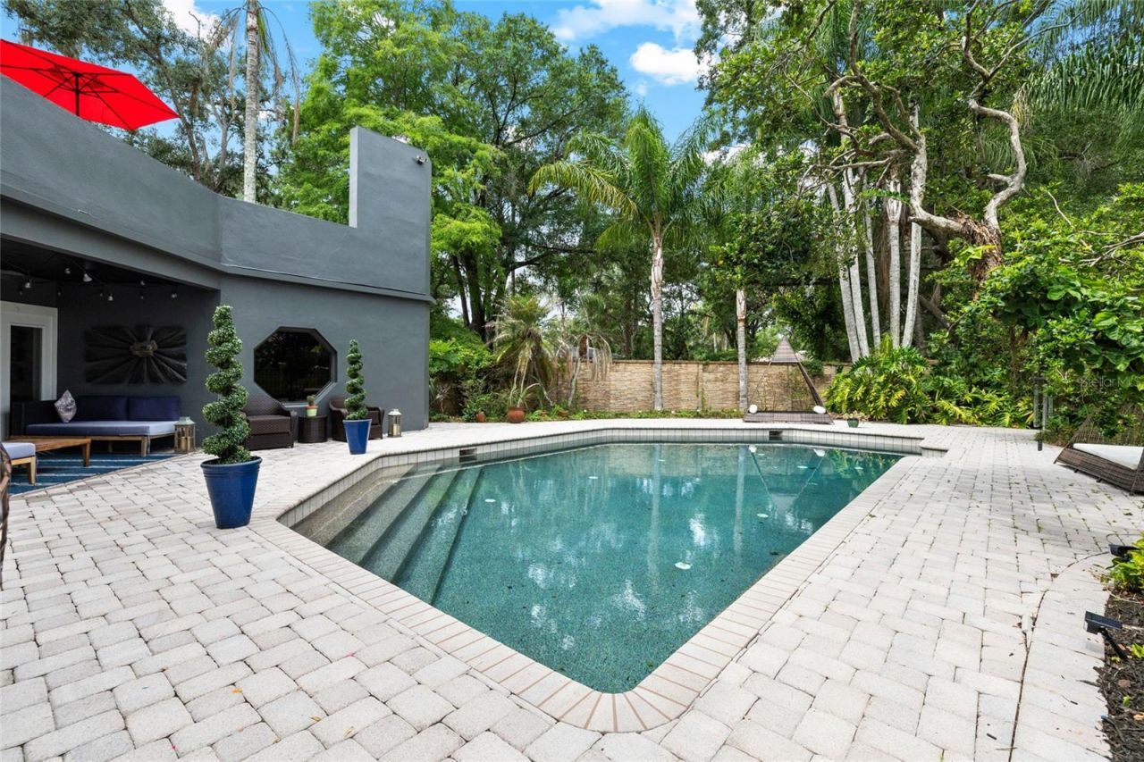 410 Montrose Avenue , Temple Terrace, FL 33617 Photo