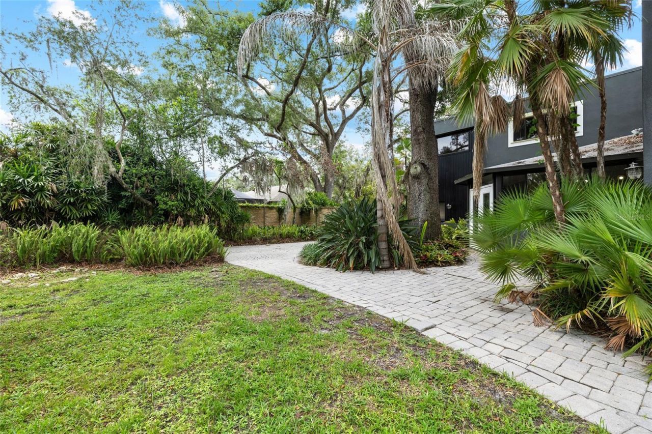 410 Montrose Avenue , Temple Terrace, FL 33617 Photo