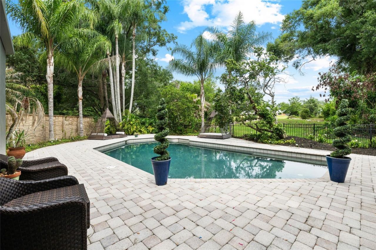 410 Montrose Avenue , Temple Terrace, FL 33617 Photo