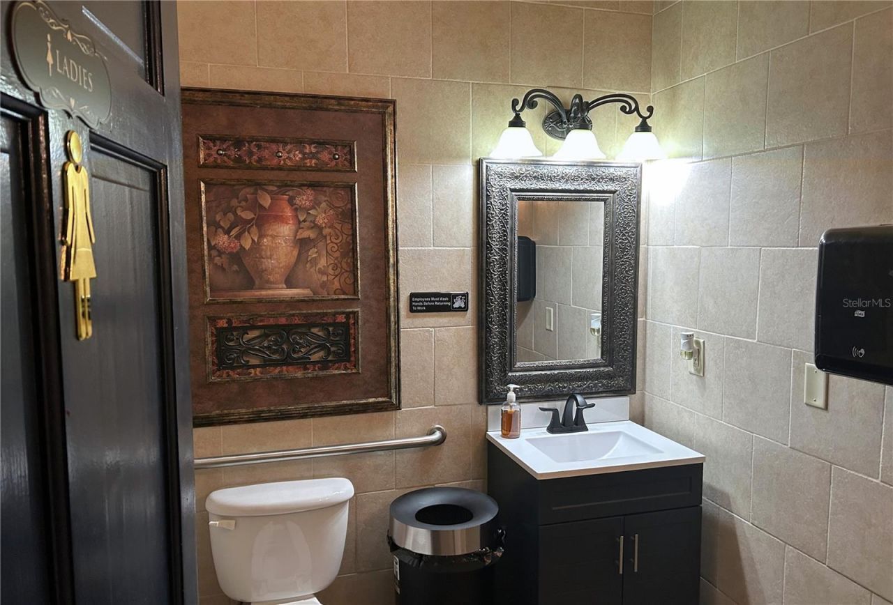 515 27th Street E, Unit 9, 10, 11, Bradenton, FL 34208 Photo