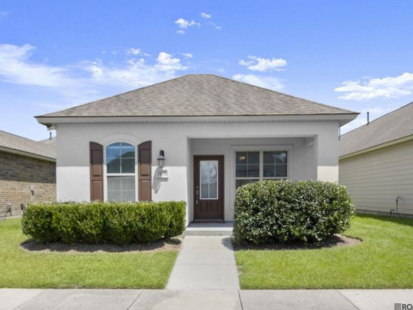 1415 Meridian Dr, Baton Rouge, LA 70820