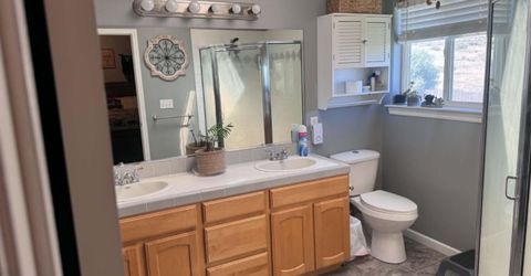 660 Castle Way, Winnemucca, NV 89445 Photo