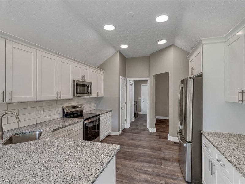 1467 Golden Lane, Broadview Heights, OH 44147 Photo 13