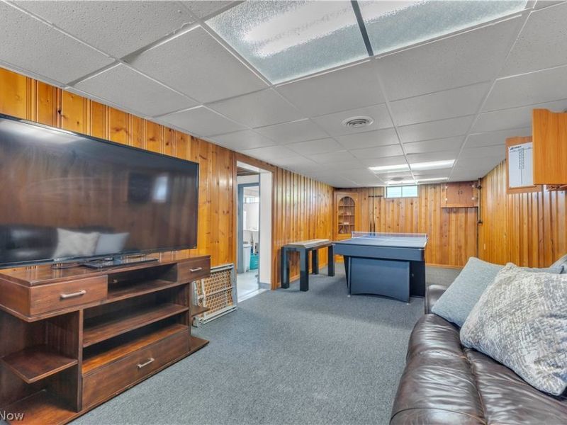 15473 Hummel Road, Brook Park, OH 44142 Photo 18
