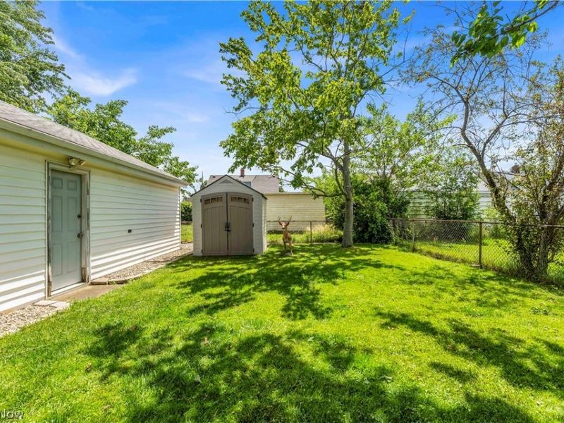 15473 Hummel Road, Brook Park, OH 44142 Photo 27