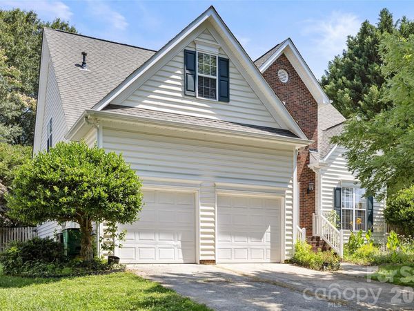 1116 Blueberry Lane, Charlotte, NC 28226