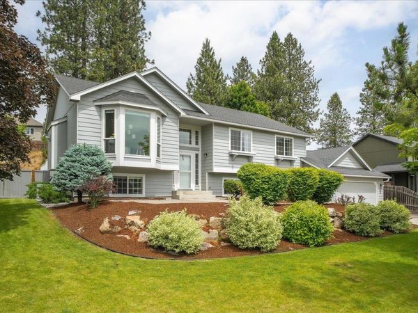 805 E TUDOR Ct, Spokane, WA 99208