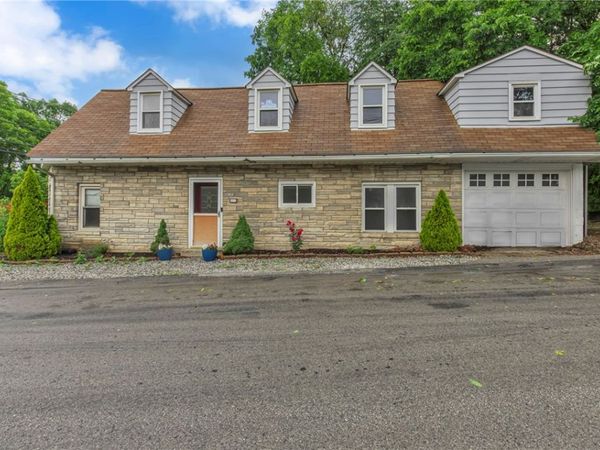 2972 Brodhead Rd , Aliquippa, PA 15001