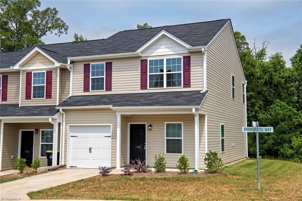 1100 Brooksridge Way, Whitsett, NC 27377 Main Photo