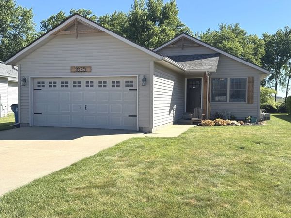1626 Amhurst Way , Bourbonnais, IL 60914