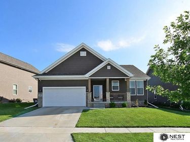 Lane, Lincoln, NE 68521