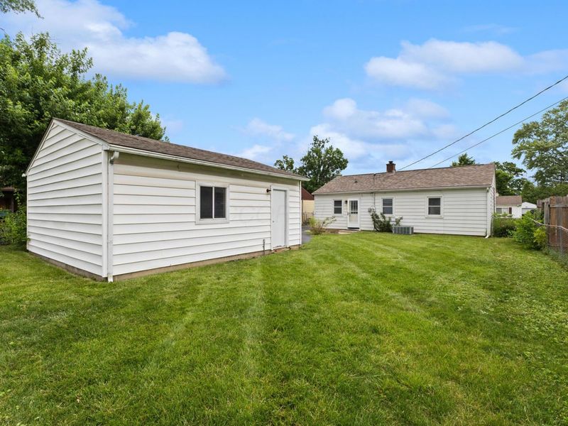 4493 Saint Ann Lane, Columbus, OH 43213 Photo 15