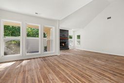 838 Heather Ln. photo 4