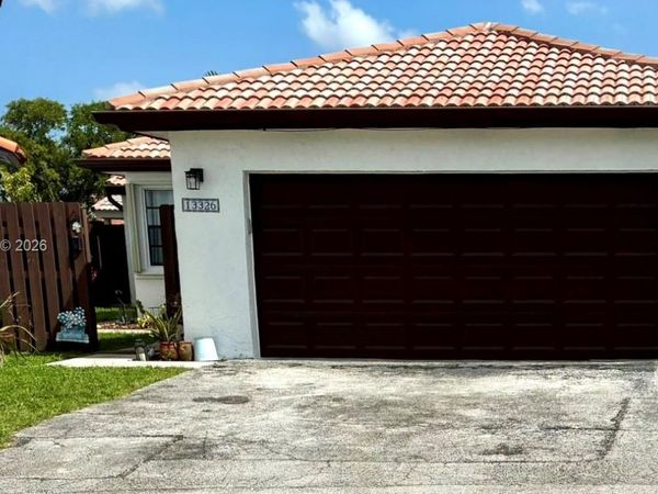 13326 SW 9th Ter , Miami, FL 33184