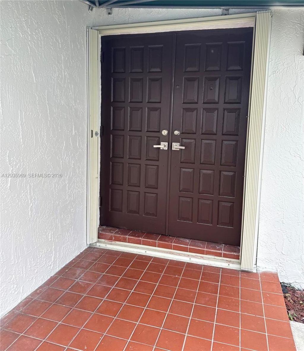 13326 SW 9th Ter , Miami, FL 33184 Photo