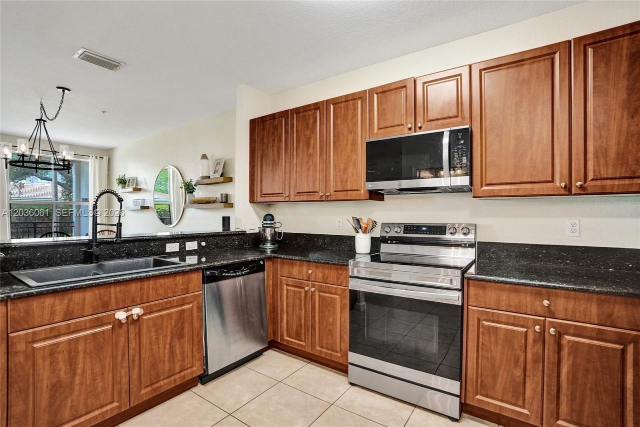 4601 Mimosa Ter , Unit 1309, Coconut Creek, FL 33073 Photo