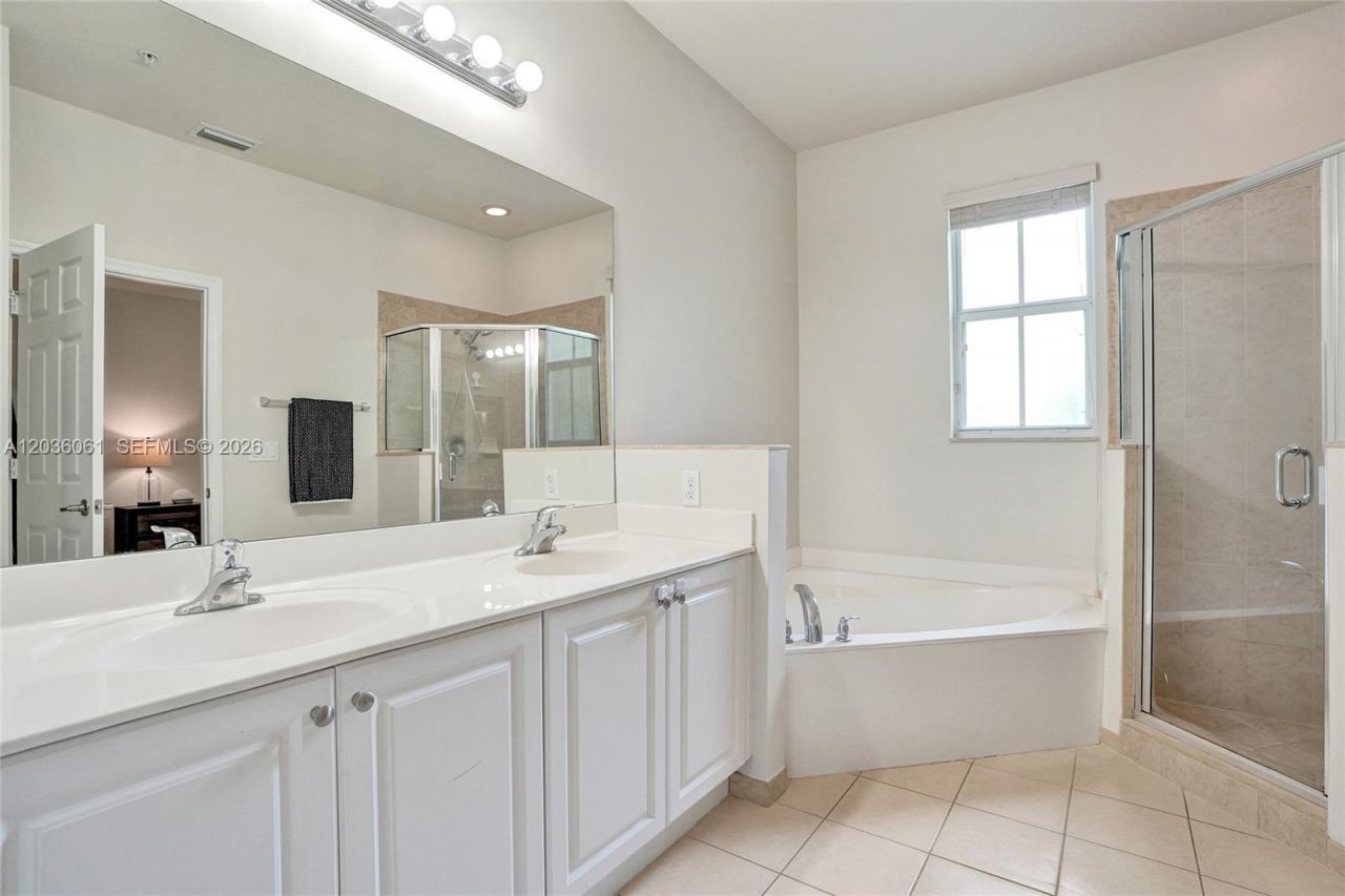 4601 Mimosa Ter , Unit 1309, Coconut Creek, FL 33073 Photo