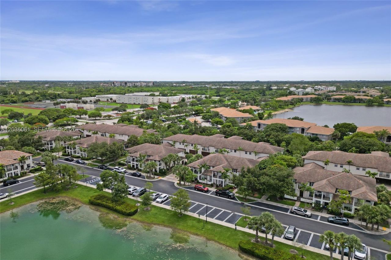4601 Mimosa Ter , Unit 1309, Coconut Creek, FL 33073 Photo