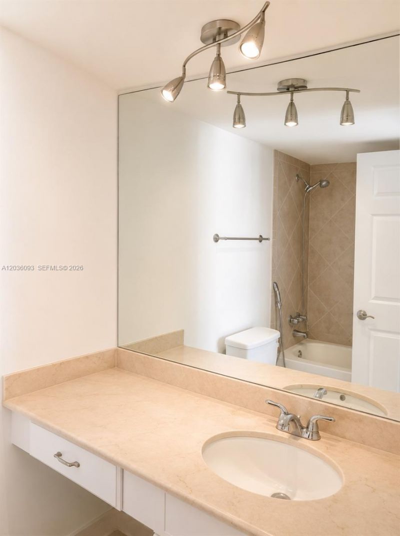 6770 Indian Creek Dr , Unit 7P, Miami Beach, FL 33141 Photo