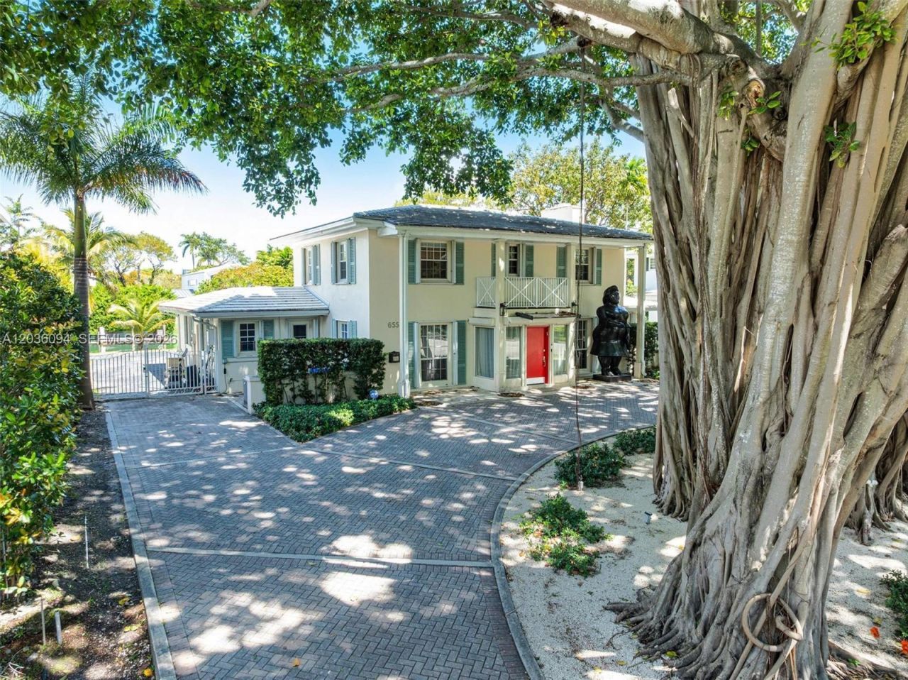655 Buttonwood Ln , Miami, FL 33137 Photo