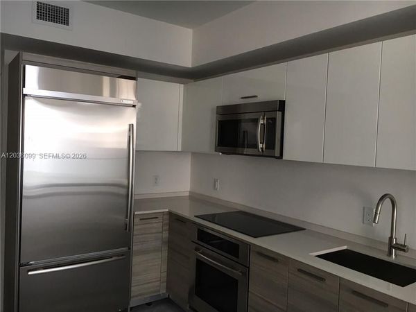 1300 Brickell Bay Dr , Unit 710, Miami, FL 33131