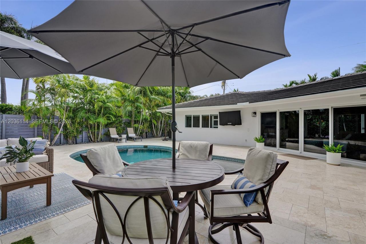 2701 NE 30th St, Fort Lauderdale, FL 33306 Photo