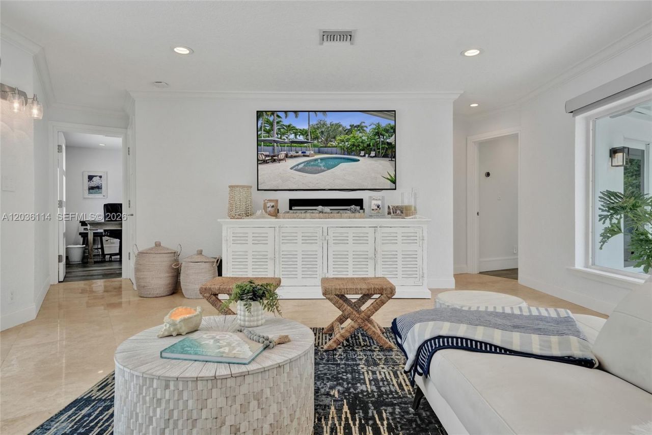 2701 NE 30th St, Fort Lauderdale, FL 33306 Photo