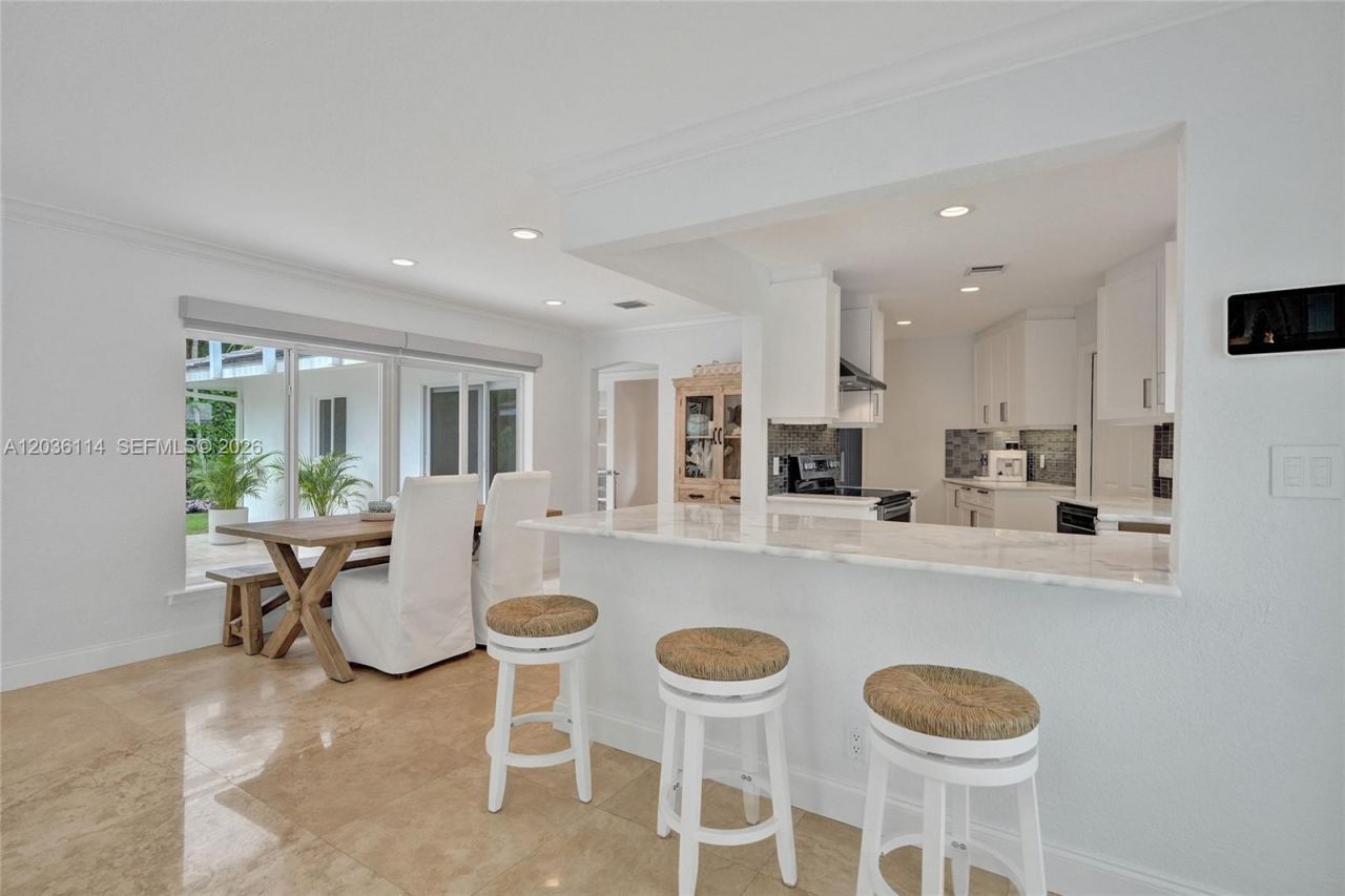 2701 NE 30th St, Fort Lauderdale, FL 33306 Photo