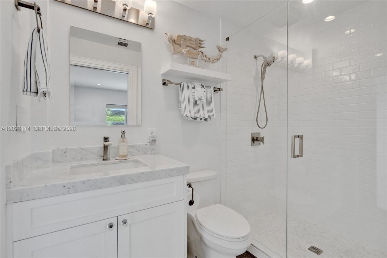2701 NE 30th St, Fort Lauderdale, FL 33306 Photo